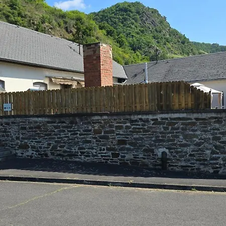 Haus Moselblick Apartman Hatzenport