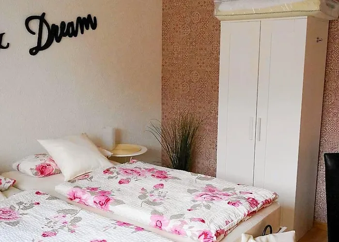 Haus Moselblick 아파트